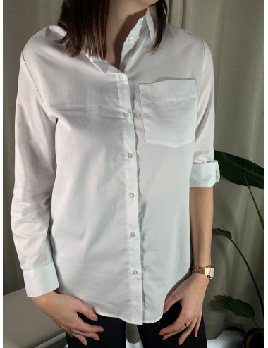 Chemise blanche avec une...